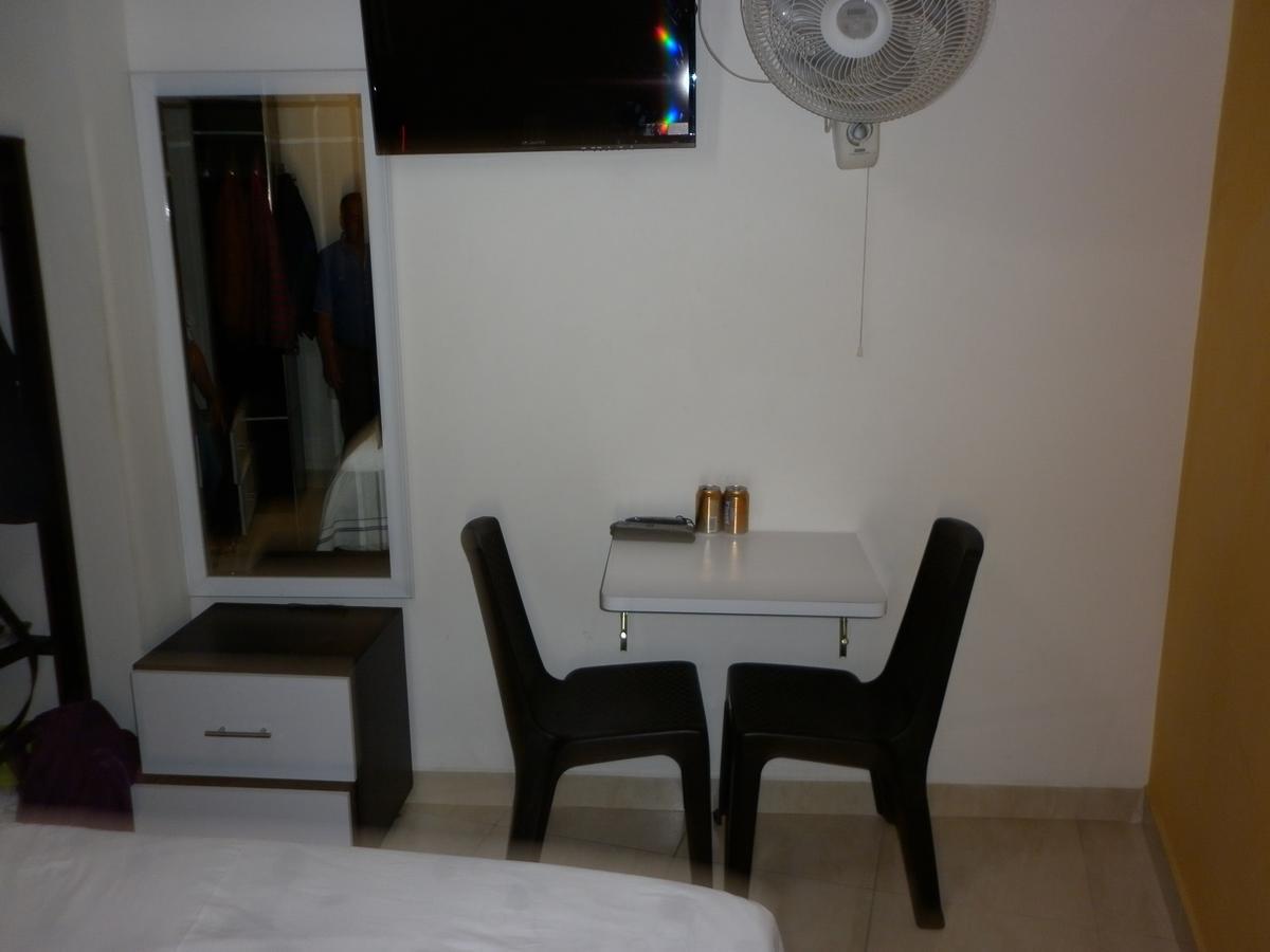 Hotel Espanol Neiva Нейва Екстер'єр фото
